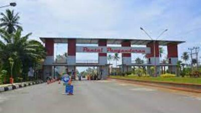 Objek Wisata Pantai Pangandaran Diberlakukan Ganjil Genap