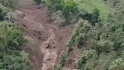 Banjir Bandang Garut, Ratusan Warga Sukawening Mengungsi