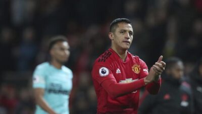 Barcelona Ingin Datangkan Kembali Alexis Sanchez, Ini Tanggapan Xavi Hernandez