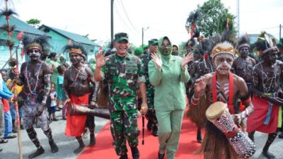 Danrem 174 Merauke Brigjen TNI Bangun Nawoko Pamitan Kepada Prajurit dan Persit Kodim 1710/Mimika
