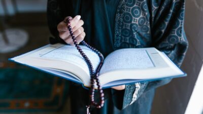 Doa untuk Ibu Hamil Lengkap Arti dan Terjemahan Arab, Latin