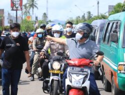 Pengunjung Wisata ke Pantai Pangandaran Membludak, Kendaraan Dapat Diurai