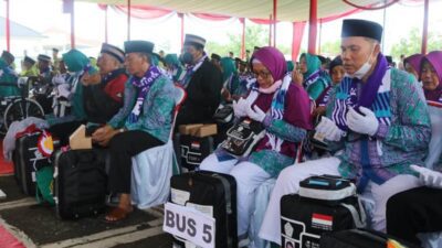 Bupati Jeje Melepas Rombongan Ratusan Jamaah Haji Asal Pangandaran