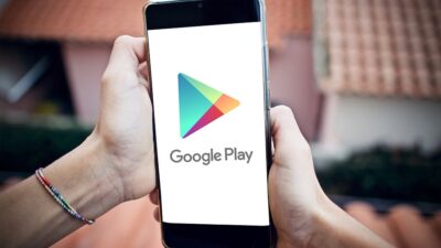 Versi Aplikasi dari Google Play Store Yang Membingungkan