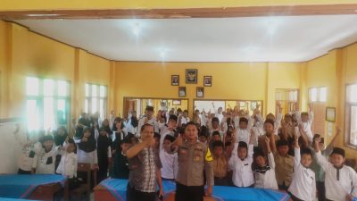 Viral Kasus Perundungan di Medsos, Bhabinkamtibmas Polsek Kalipucang Beri Arahan Kepada Pelajar