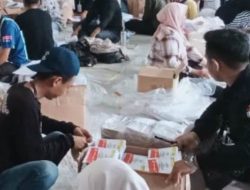 Persiapan Pemilu 2024: Sortir dan Lipat Surat Suara di Pangandaran