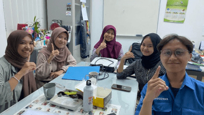 4 Mahasiswa IPB University Menggagas Poster Digital untuk Meningkatkan Literasi Digital di Daerah 3T