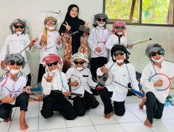 Hangatnya Seni Tari Budaya di Acara Kenaikan Kelas MI Al-Musri Pangandaran