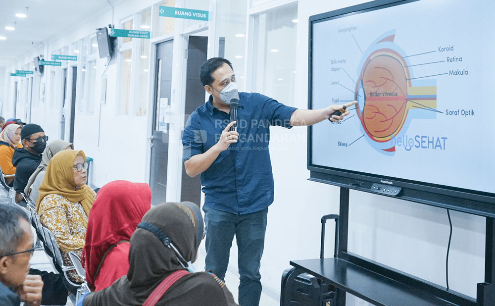 Simak, Waspada Katarak dan Tumor Mata Melalui NGOBATAN di RSUD Pandega Pangandaran