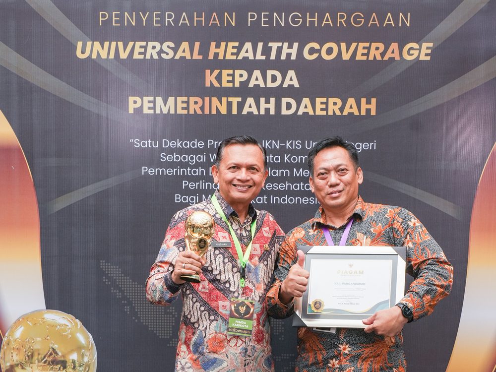 Pangandaran Raih Penghargaan UHC Award 2024: Komitmen Terhadap Kesehatan Masyarakat