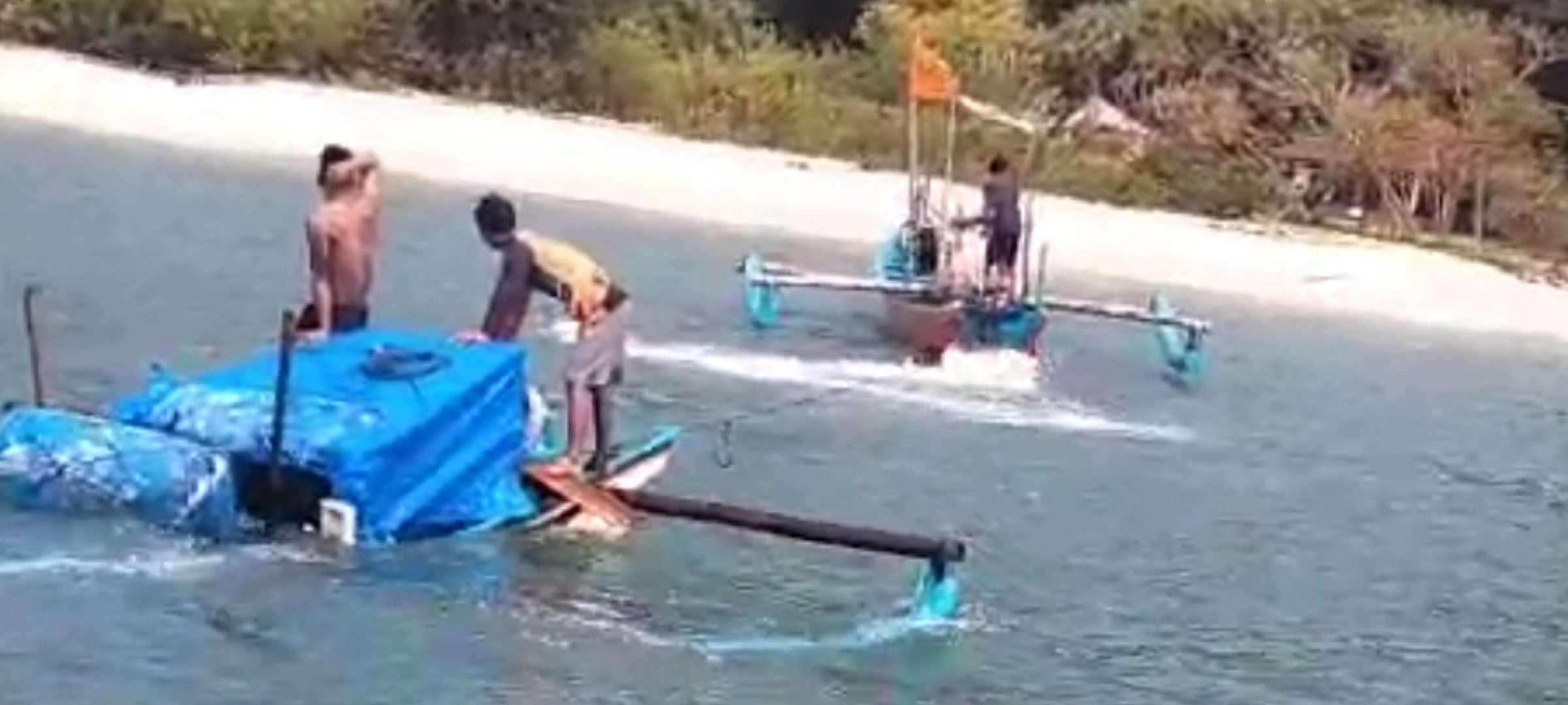 Kelebihan Muatan, Perahu Nelayan di Pangandaran Nyaris Tenggelam