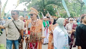 Ribuan Penonton Saksikan Karnaval Budaya Menyambut Milangkala Kabupaten Pangandaran ke 13