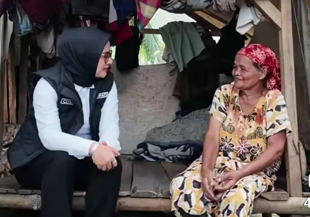 Rumah Reyot, Tujuh Penghuni, Satu Kepastian: Pemkab Pangandaran Siap Bangun Kembali