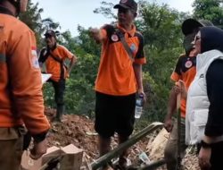 Bupati Citra Tinjau Longsor Langkaplancar, Targetkan Jalan Segera Fungsional