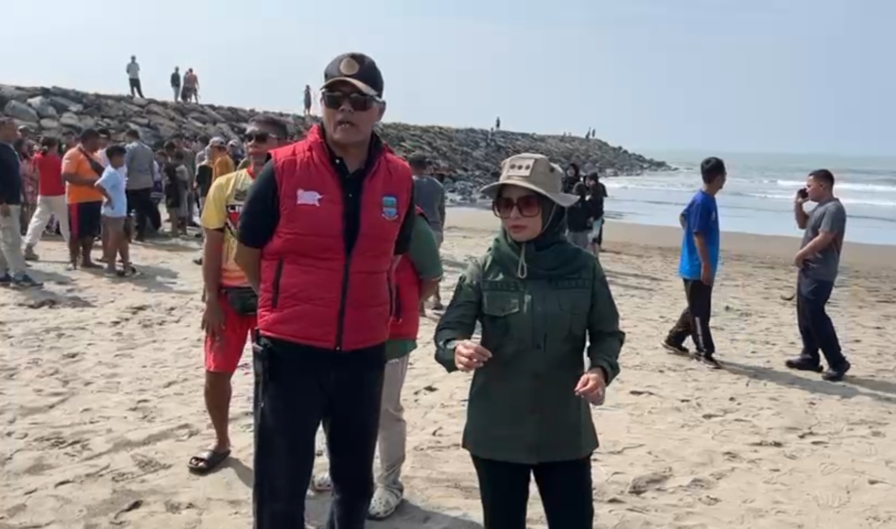 Pelajar Tenggelam di Pantai Pelabuhan Cikidang Pangandaran, Bupati Citra Pitriyami: Harus Dipasang Rambu - Rambu