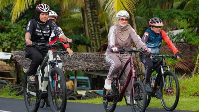 Bupati Citra Pitriyami Pimpin Gowes ASN Dukung Pangandaran Bersih dan Hemat BBM