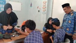 Pelajar di Pangandaran Jalani Cek Kesehatan Gratis