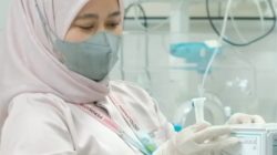 Menyambung Harapan di Ruang Perinatologi: Surat Haru Orang Tua Bayi Kembar untuk Perawat RSUD Pandega